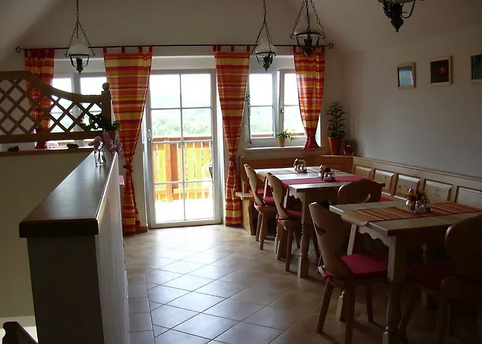 Ubytování v soukromí Weingut Gaestezimmer Gruber *