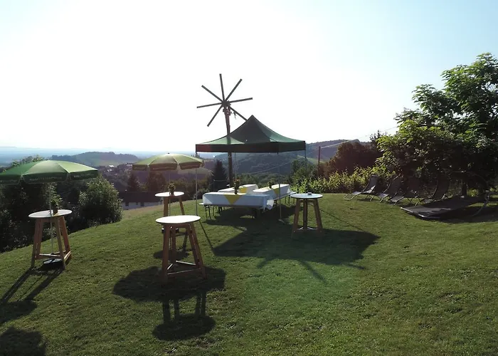 منزل للإقامة Weingut Gastezimmer Gruber إيهرينهاوزين